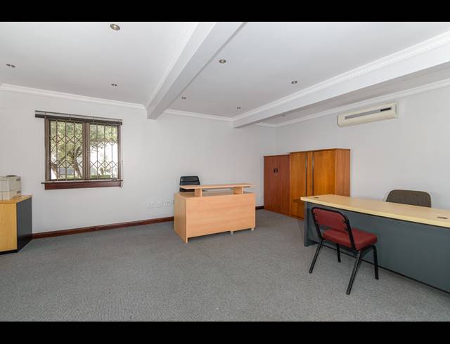 438M² BUSINESS TO LET IN NORWOOD